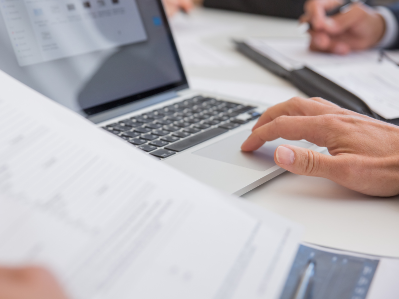 Quels sont les cas de résiliation par le droit du contrat ?